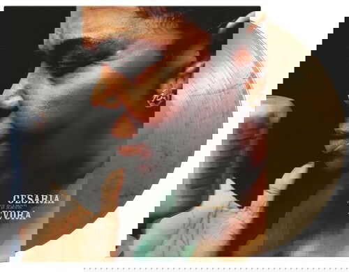 Cesaria Evora - Voz D'Amor (Limited Edition, 180 Gram Vinyl, Color Vinyl, Gold & Black) (Import) (2 LP) - Joco Records