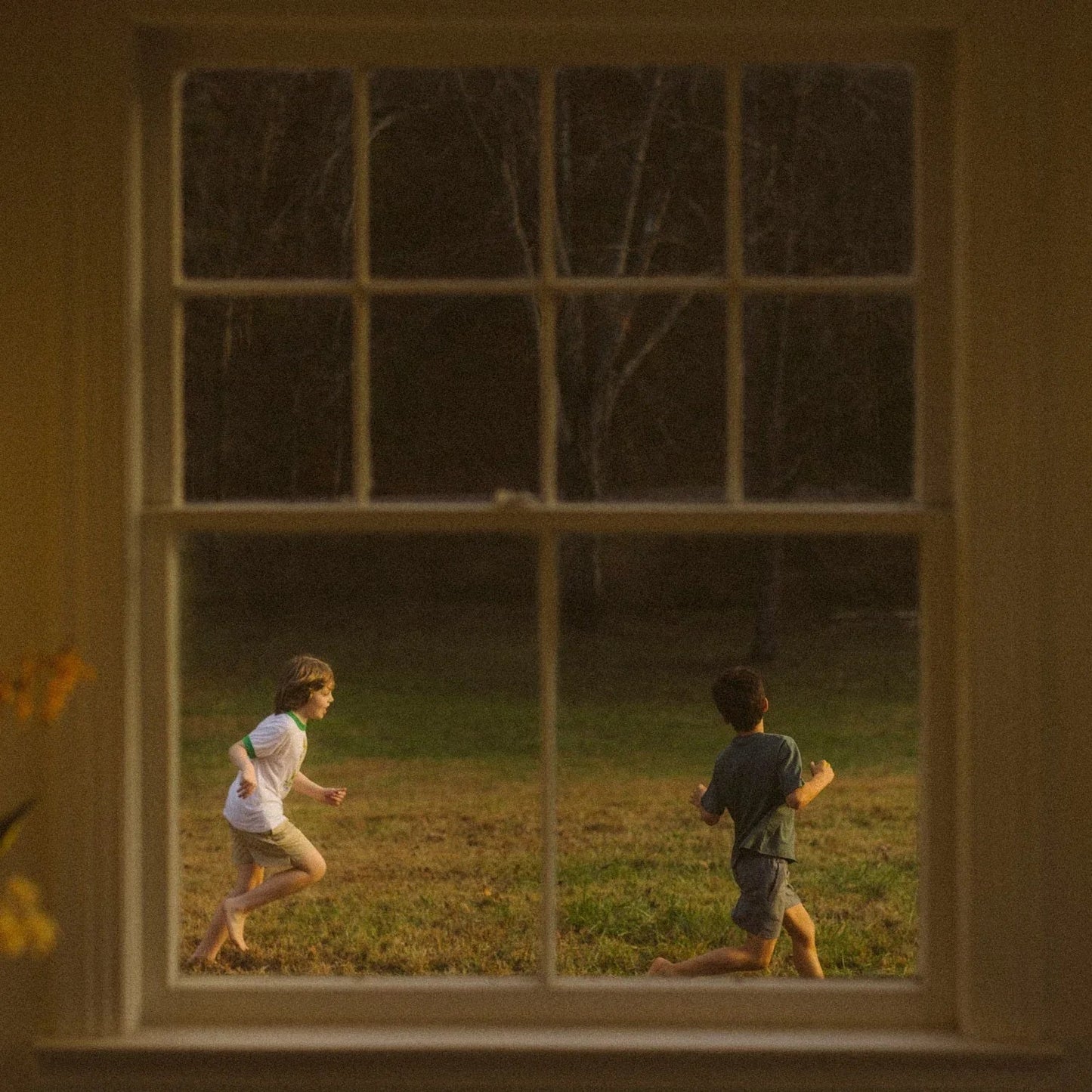 Noah Kahan - The Great Divide (Indie Exclusive, Beer Bottle Translucent Vinyl) (2 LP) - Joco Records