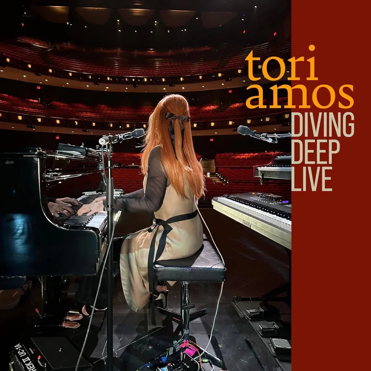 Tori Amos - Diving Deep: Live (Indie Exclusive, Bone Vinyl) (2 LP) - Joco Records