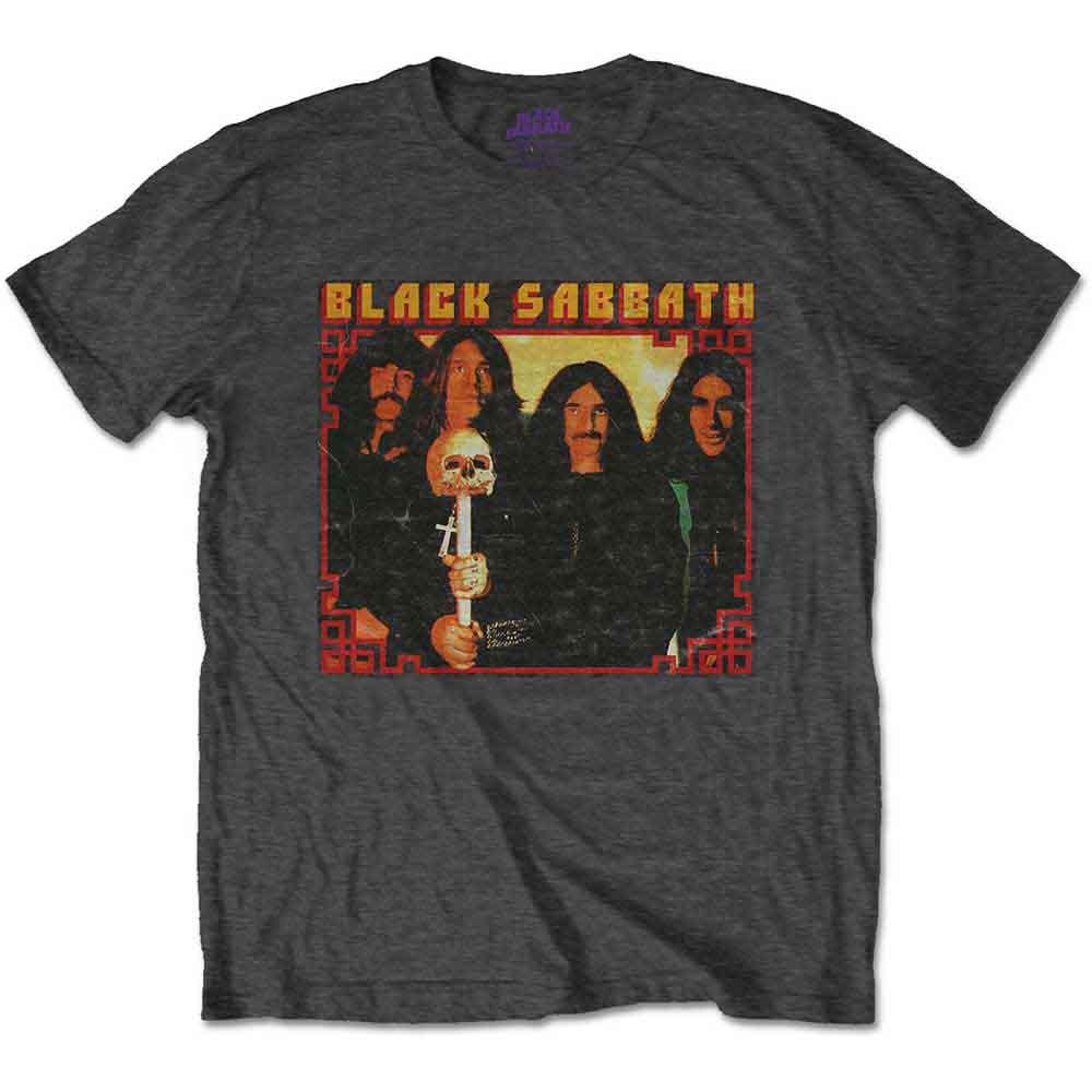 Black Sabbath - Japan Photo (T-Shirt) - Joco Records