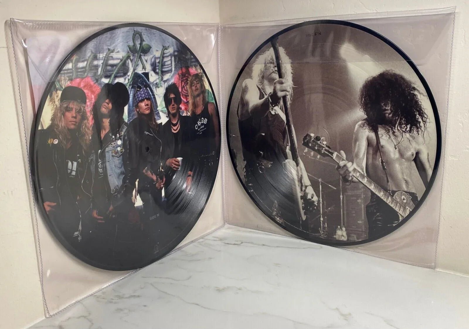 Guns N' Roses - Greatest Hits (Limited Edition, Picture Disc Vinyl) (2 LP) - Joco Records