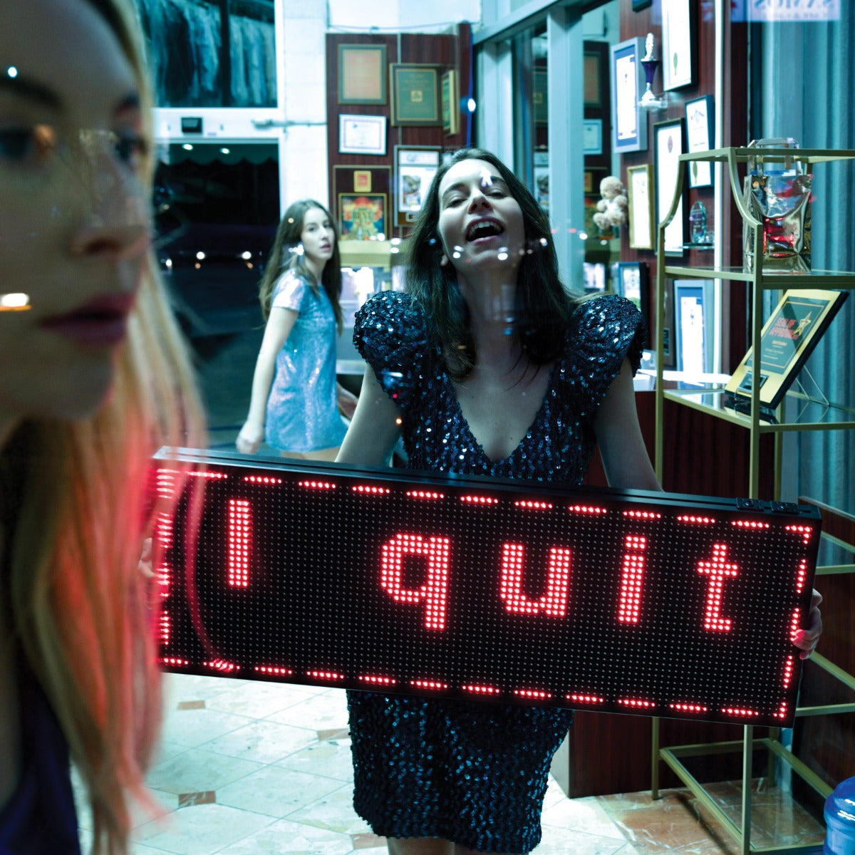 Haim - "I Quit" (2 LP) (Translucent Blue Vinyl) (Gatefold Jacket) (Indie Exclusive)