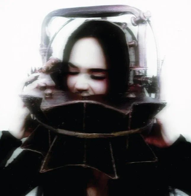 Maggie Lindemann - HEADSPLIT (Clear Vinyl) (Vinyl EP) - Joco Records